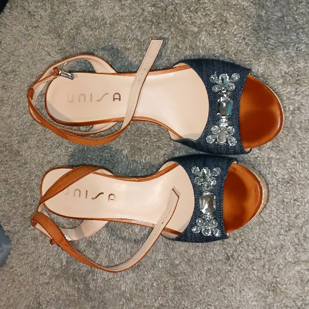 Blue heel sandles